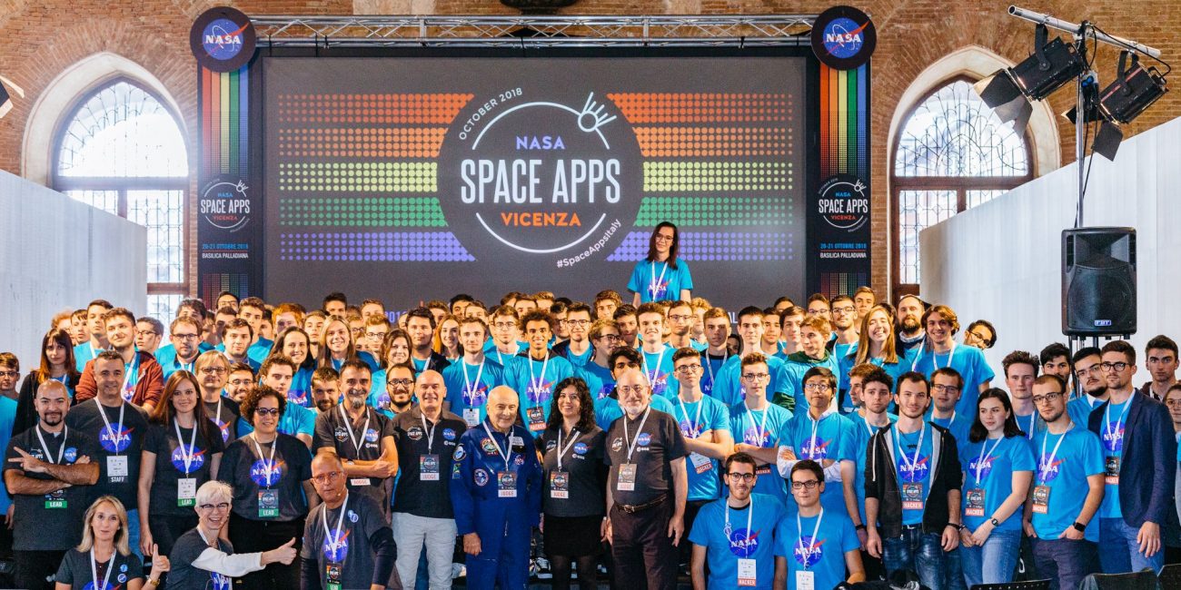 SpaceApp2018_gruppo-1-1300×650