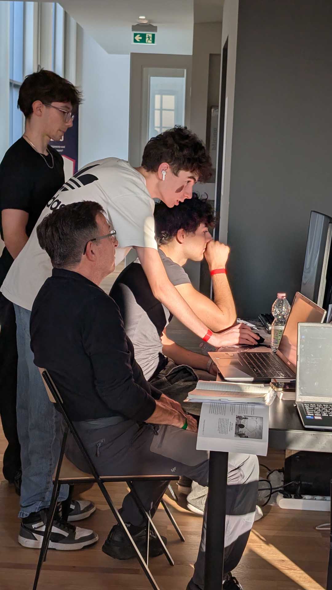 techwarriorsPXL_20261016_144025937